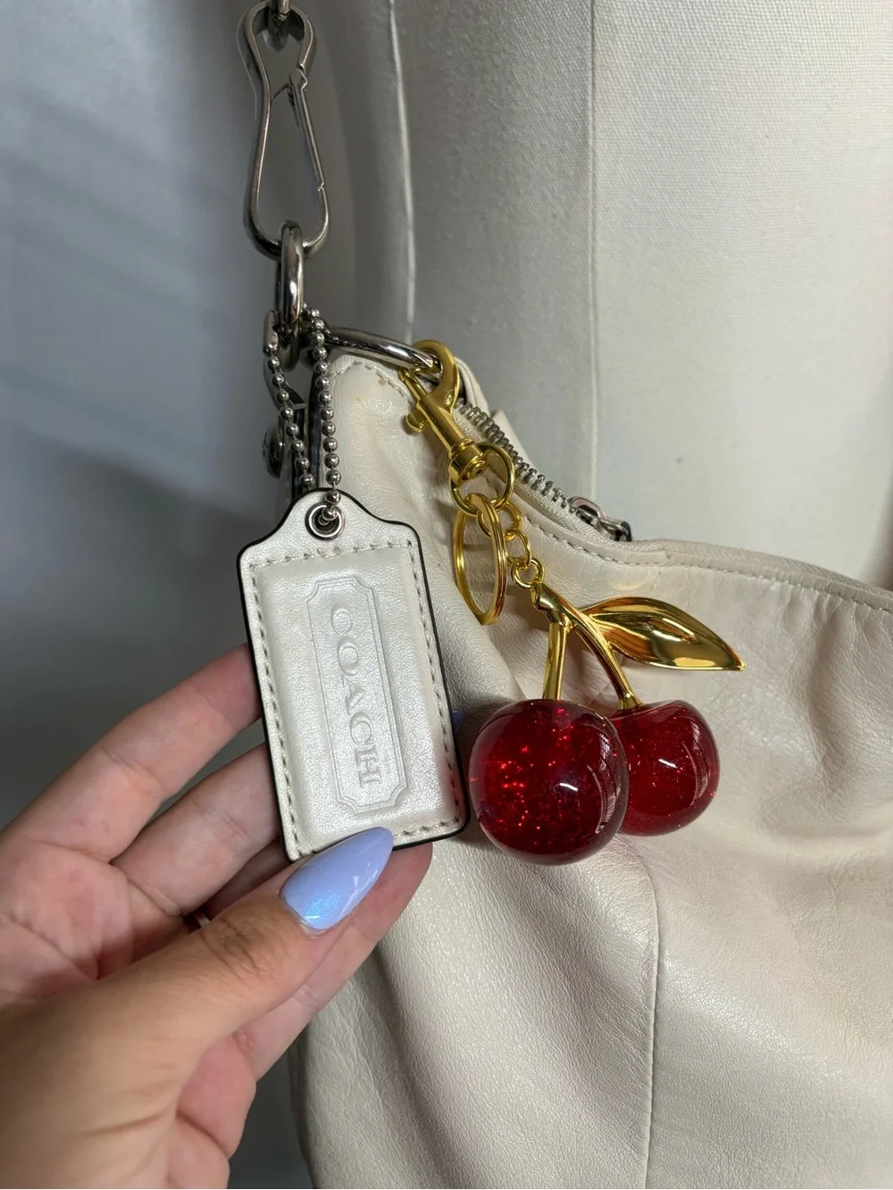 Y2K Coach Cream Leather Kristin Hobo Bag with Front Pocket